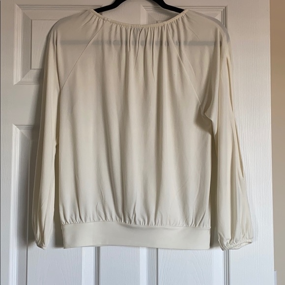 Cream colored blouse - Picture 2 of 2
